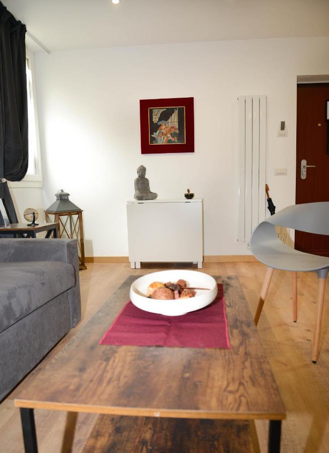 Fidia Palace Claudia'S Apartment Colosseo 로마 외부 사진